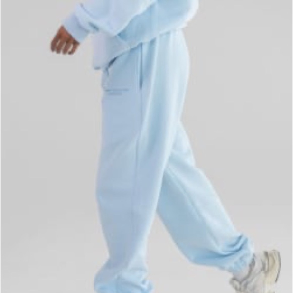 NEW Comfrt Pastel Edit Sweatpants M